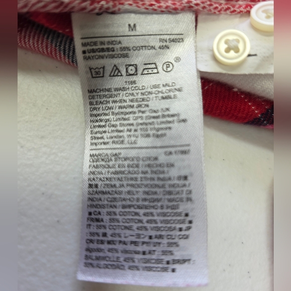 GAP Red Plaid Button Down Shirt - Picture 4 of 11